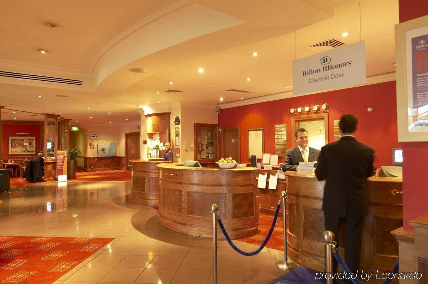 Hotel Doubletree By Hilton Coventry Interior foto